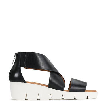 Basis Leather Sandals