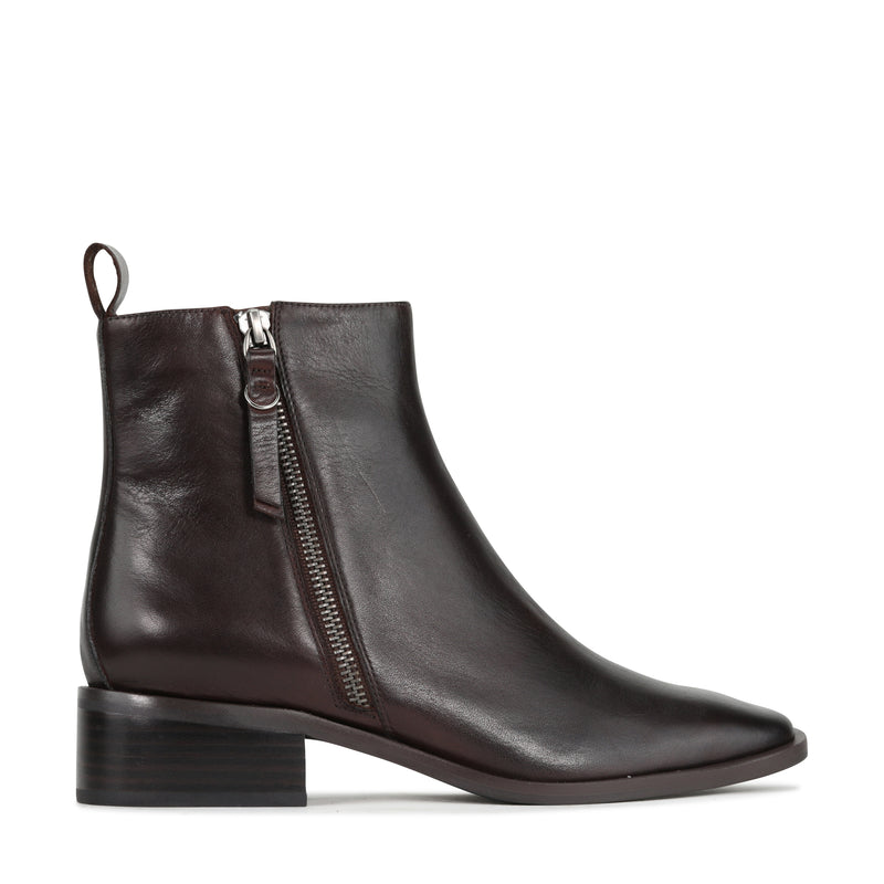 Aquatalia sales josephine bootie